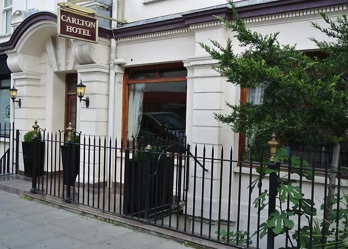 Carlton Hotel London